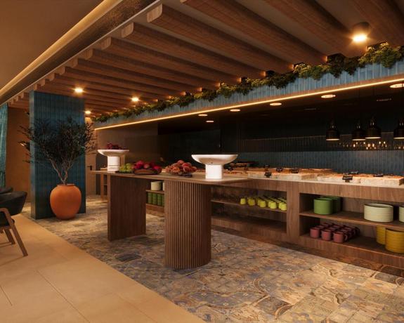 Imagen del bar/restaurante del Hotel 705 O'Porto. Foto 3
