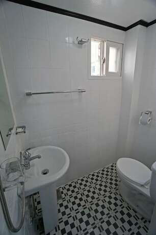 Imagen general del Hotel 710 Guest House Yellow. Foto 5