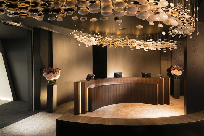 Imagen de los interiores del Hotel 7132. Foto 16