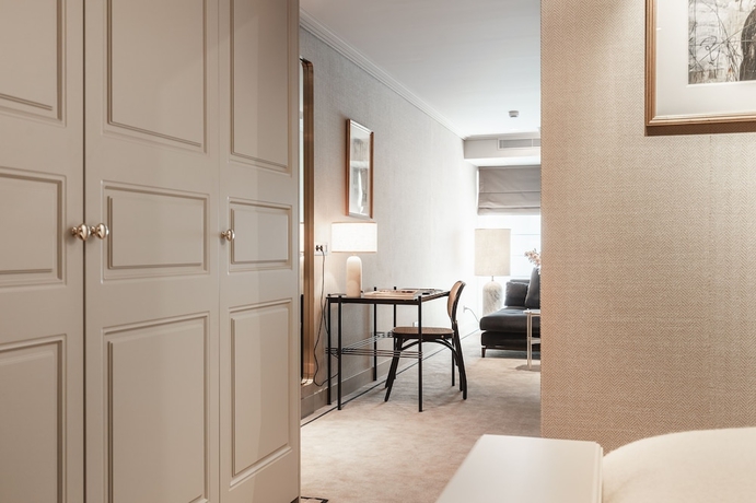 Imagen de la habitación del Hotel 717. Foto 3