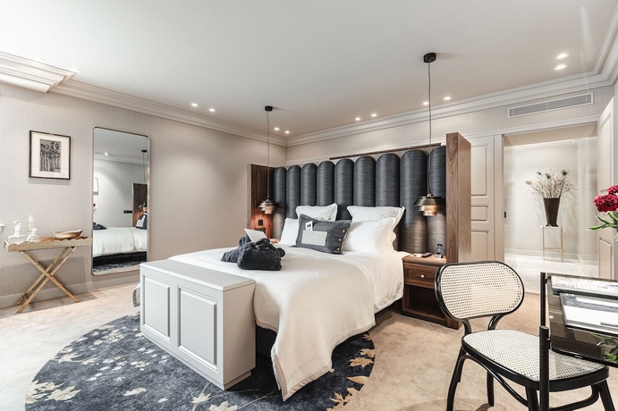 Imagen de la habitación del Hotel 717. Foto 9