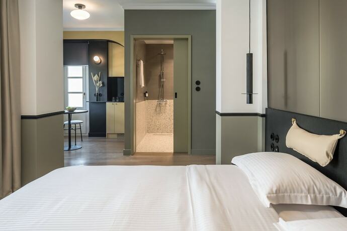 Imagen de la habitación del Hotel 72 AD Suites. Foto 15