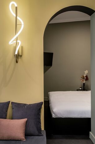 Imagen general del Hotel 72 AD Suites. Foto 7