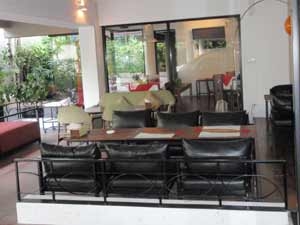 Imagen general del Hotel 72 Ekamai. Foto 3