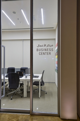 Imagen de los interiores del Hotel 72, Sharjah. Foto 10