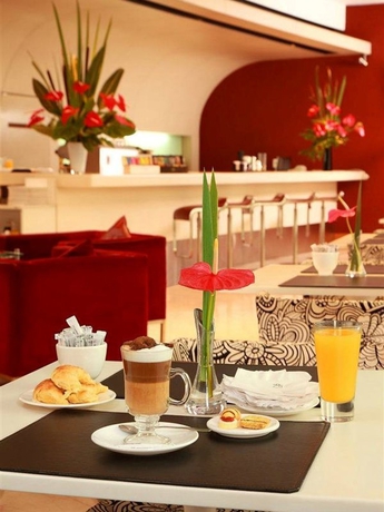 Imagen general del Hotel 725 Continental. Foto 7