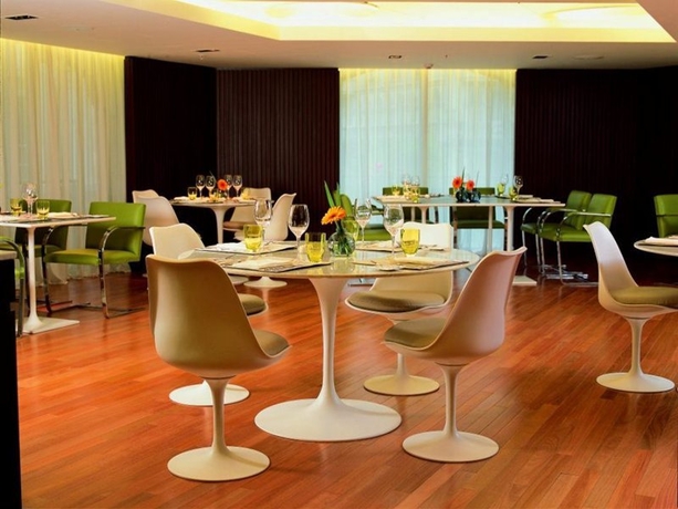 Imagen general del Hotel 725 Continental. Foto 8