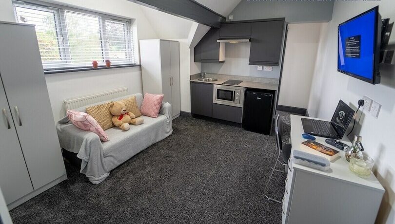 Imagen de la habitación del Hotel 76 Bournbrook Road Equipped Studios Near QE. Foto 16