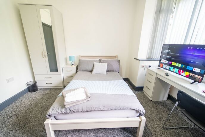 Imagen de la habitación del Hotel 76 Bournbrook Road Equipped Studios Near QE. Foto 17