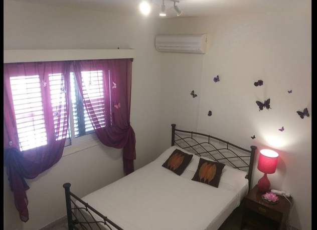 Imagen de la habitación del Hotel 777 Beach Guesthouse. Foto 14