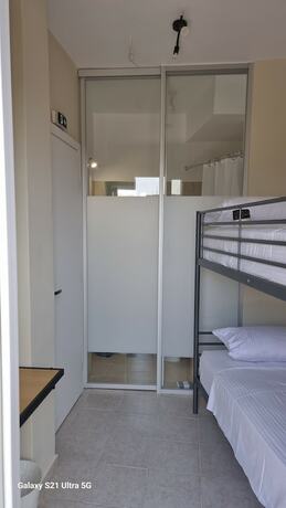 Imagen de la habitación del Hotel 7ATHENS. Foto 12