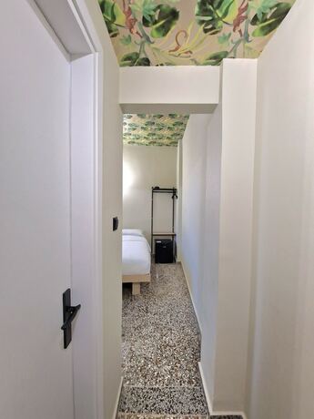 Imagen de la habitación del Hotel 7ATHENS. Foto 14