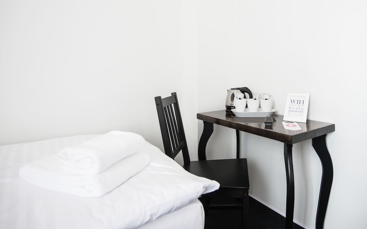 Imagen de la habitación del Hotel 7Days BandB. Foto 6