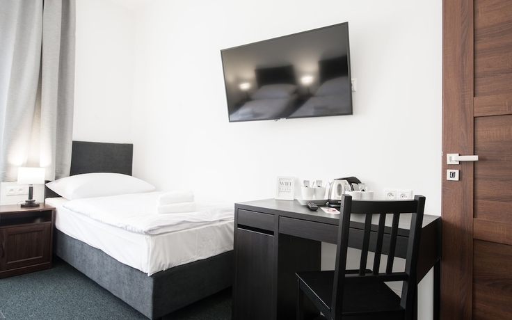 Imagen de la habitación del Hotel 7Days BandB. Foto 7