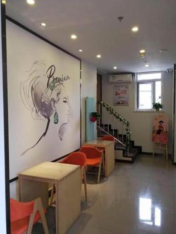 Imagen de los interiores del Hotel 7Days Premium Beijing Xidan Lingjing Hutong Metro Station Branch. Foto 5