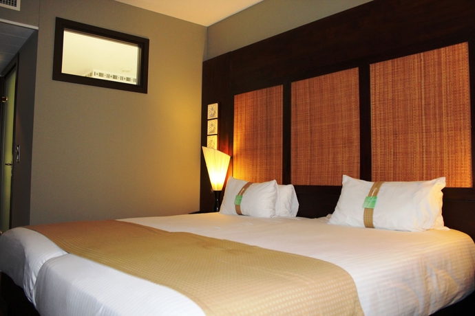 Imagen de la habitación del Hotel 7HOTEL&SPA. Foto 13