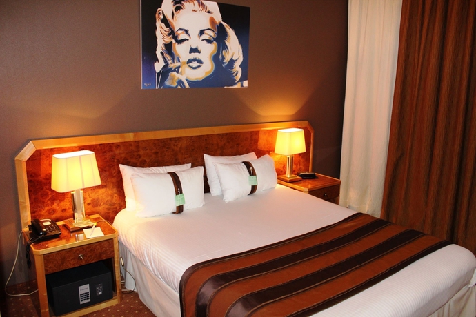 Imagen de la habitación del Hotel 7HOTEL&SPA. Foto 16