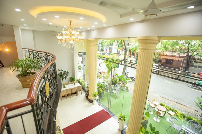 Imagen de los interiores del Hotel 7S The Seventh. Foto 12