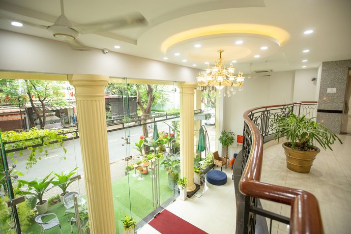 Imagen de los interiores del Hotel 7S The Seventh. Foto 19