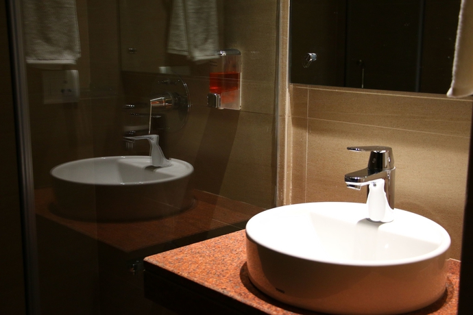 Imagen de la habitación del Hotel 7apple Hotels Aurangabad. Foto 8