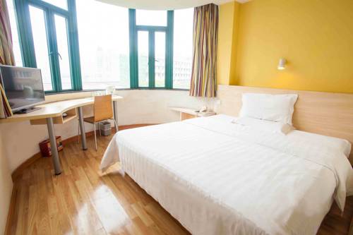 Imagen general del Hotel 7days Inn Baoji Xigaoxin. Foto 1