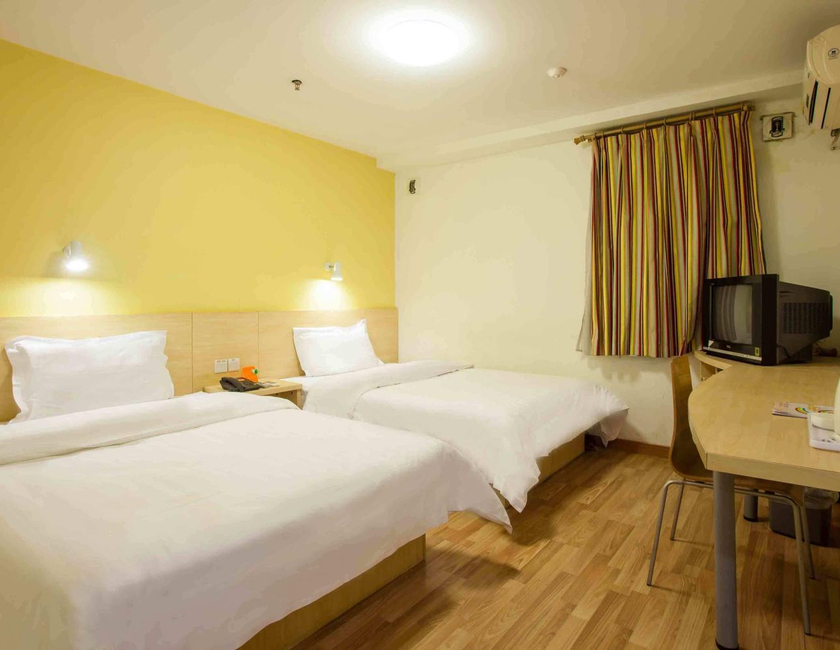 Imagen general del Hotel 7days Inn Changsha Wuyi Avenue Yunajialing Metro S. Foto 10