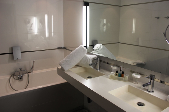 Imagen de la habitación del Hotel 7hotelandspa. Foto 7