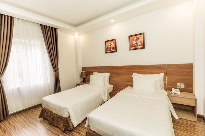 Imagen de la habitación del Hotel 7s President Dalat. Foto 17