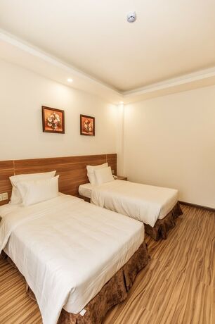 Imagen de la habitación del Hotel 7s President Dalat. Foto 18