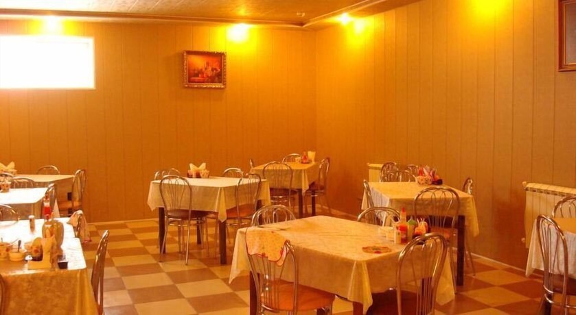 Imagen del bar/restaurante del Hotel 7th Region. Foto 4