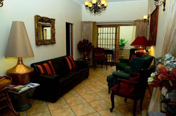 Imagen de los interiores del Hotel 7th Street Guesthouse. Foto 18