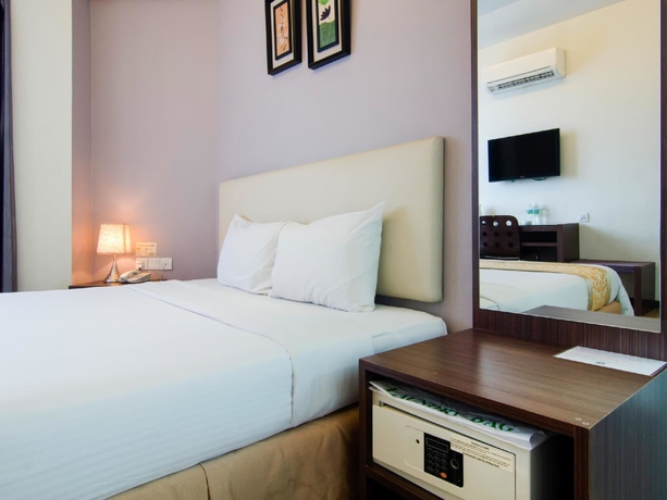 Imagen de la habitación del Hotel 8 Days Boutique @ Mount Austin Jb. Foto 9