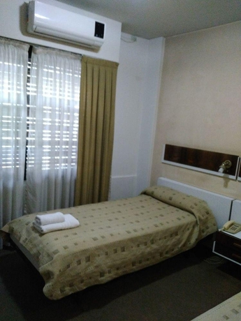 Imagen general del Hotel 8 De Octubre. Foto 4