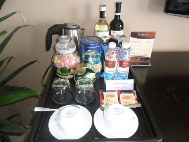 Imagen general del Hotel 8 Suites By Fat Jimmy's. Foto 2