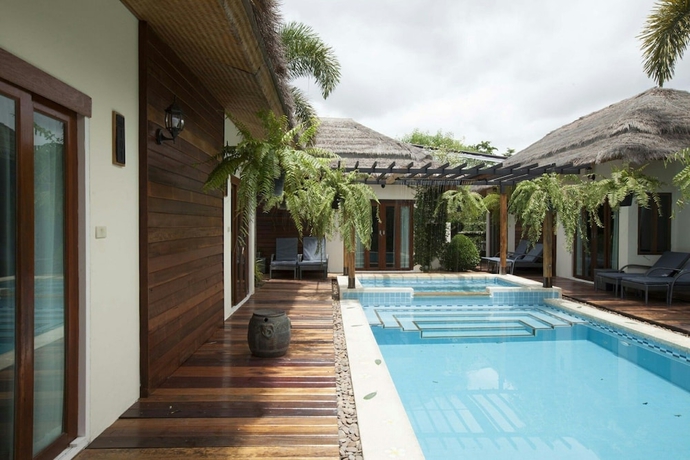 Imagen de la piscina del Hotel 8 Villas Hua Hin. Foto 16
