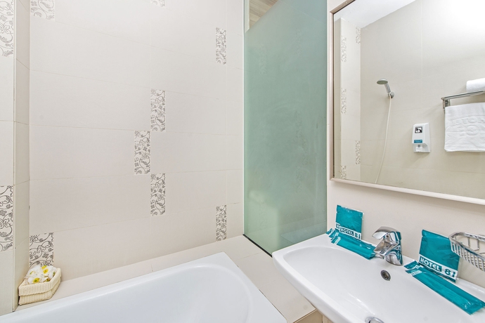 Imagen de la habitación del Hotel 81 Dickson. Foto 10