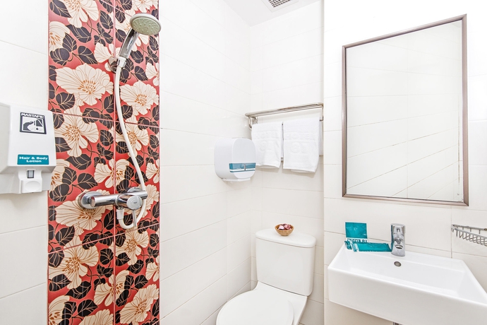 Imagen de la habitación del Hotel 81 Osaka. Foto 7