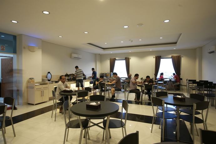 Imagen del bar/restaurante del Hotel 88 Jakarta - Mangga Besar Viii. Foto 2