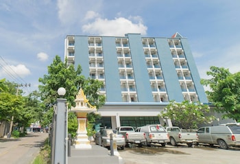 Imagen de los exteriores del Hotel 88 Living. Foto 5