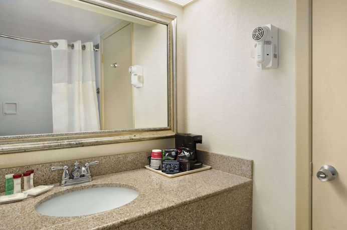 Imagen de la habitación del Hotel 88 Palms Hotel and Event Center. Foto 10