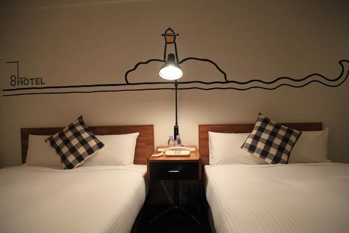 Imagen de la habitación del Hotel 8hotel. Foto 5