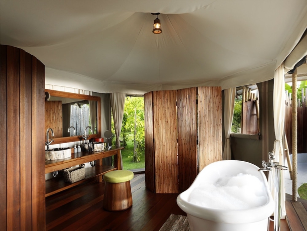 Imagen de la habitación del Hotel 9 Hornbills Tented Camp. Foto 14
