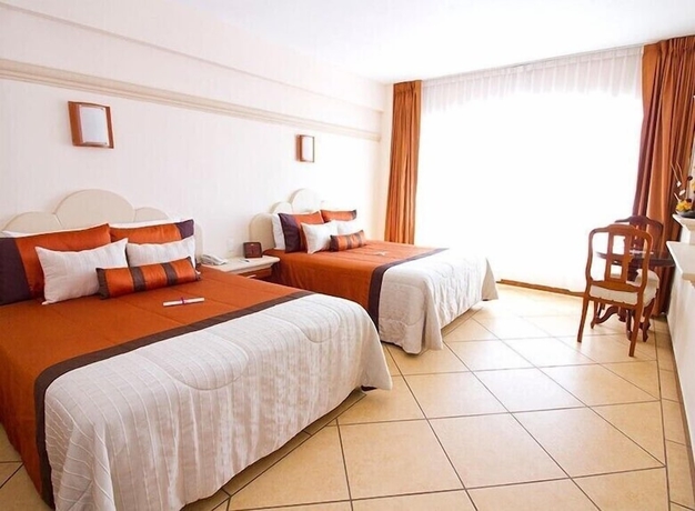 Imagen de la habitación del Hotel 9 Manantiales. Foto 2