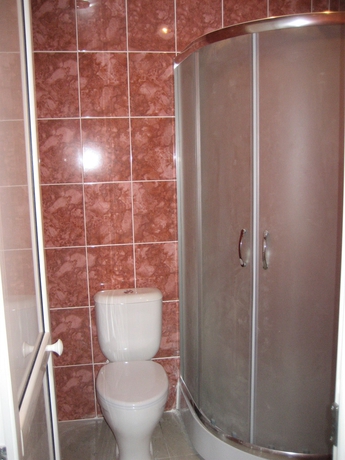 Imagen de la habitación del Hotel 9 May. Foto 8