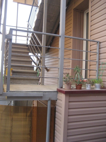 Imagen de los interiores del Hotel 9 May. Foto 13