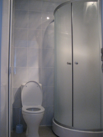 Imagen de la habitación del Hotel 9 May. Foto 11