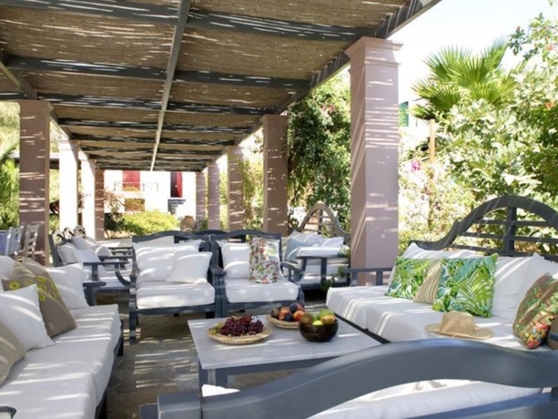 Imagen general del Hotel 9 Muses Santorini Resort. Foto 4