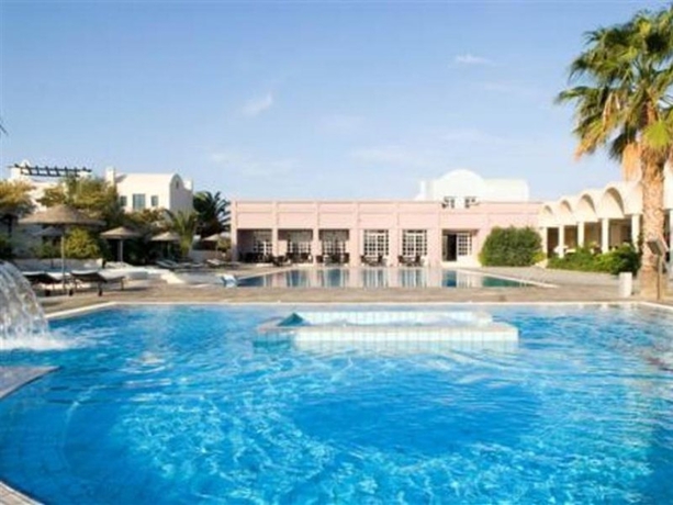 Imagen general del Hotel 9 Muses Santorini Resort. Foto 6