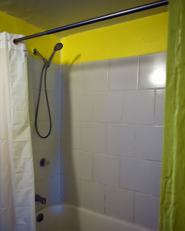 Imagen de la habitación del Hotel 9 Palms Inn. Foto 5