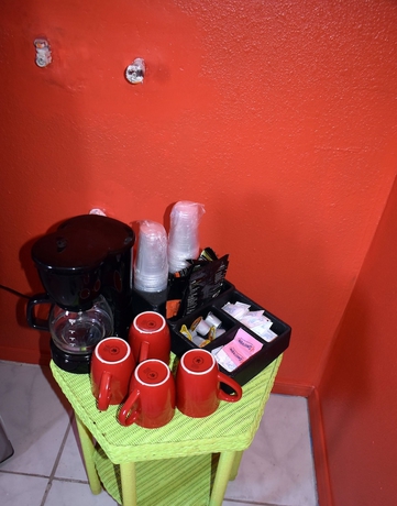Imagen de la habitación del Hotel 9 Palms Inn. Foto 10